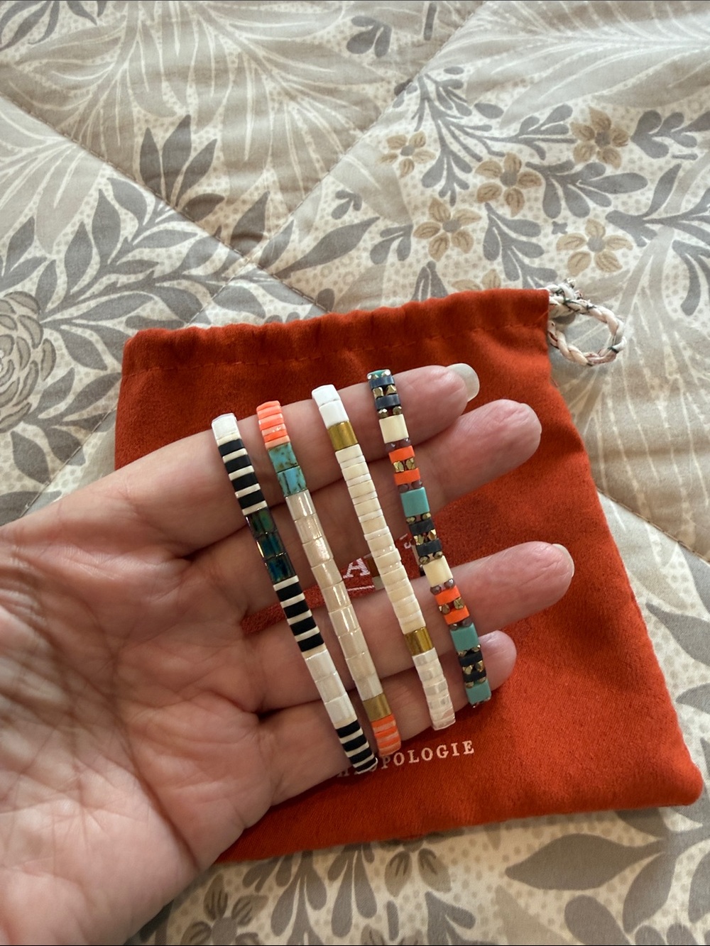 Bracelet accessories